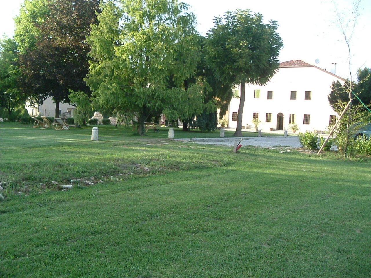 Agriturismo La Sophora Montegaldella Exterior photo